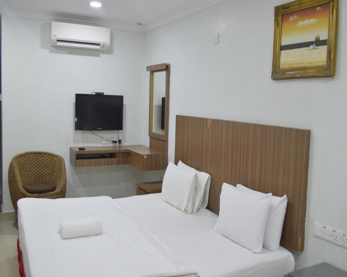 Hotel Pritty Куала Лумпур Екстериор снимка